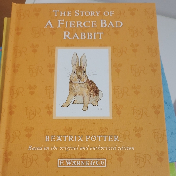 Beatrix Potter Peter Rabbit Library Set 23 Stories - Picture 9 of 16